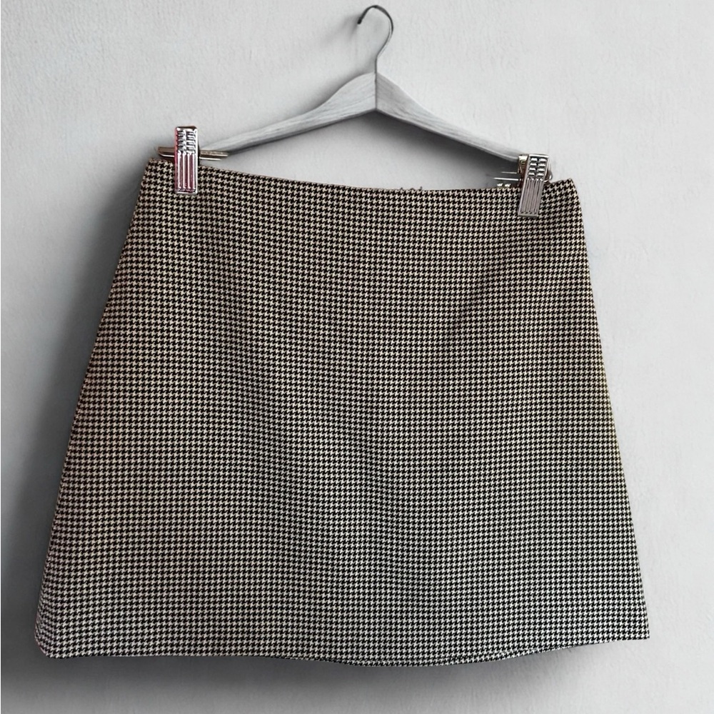 H&M Black and White A-Line Skirt